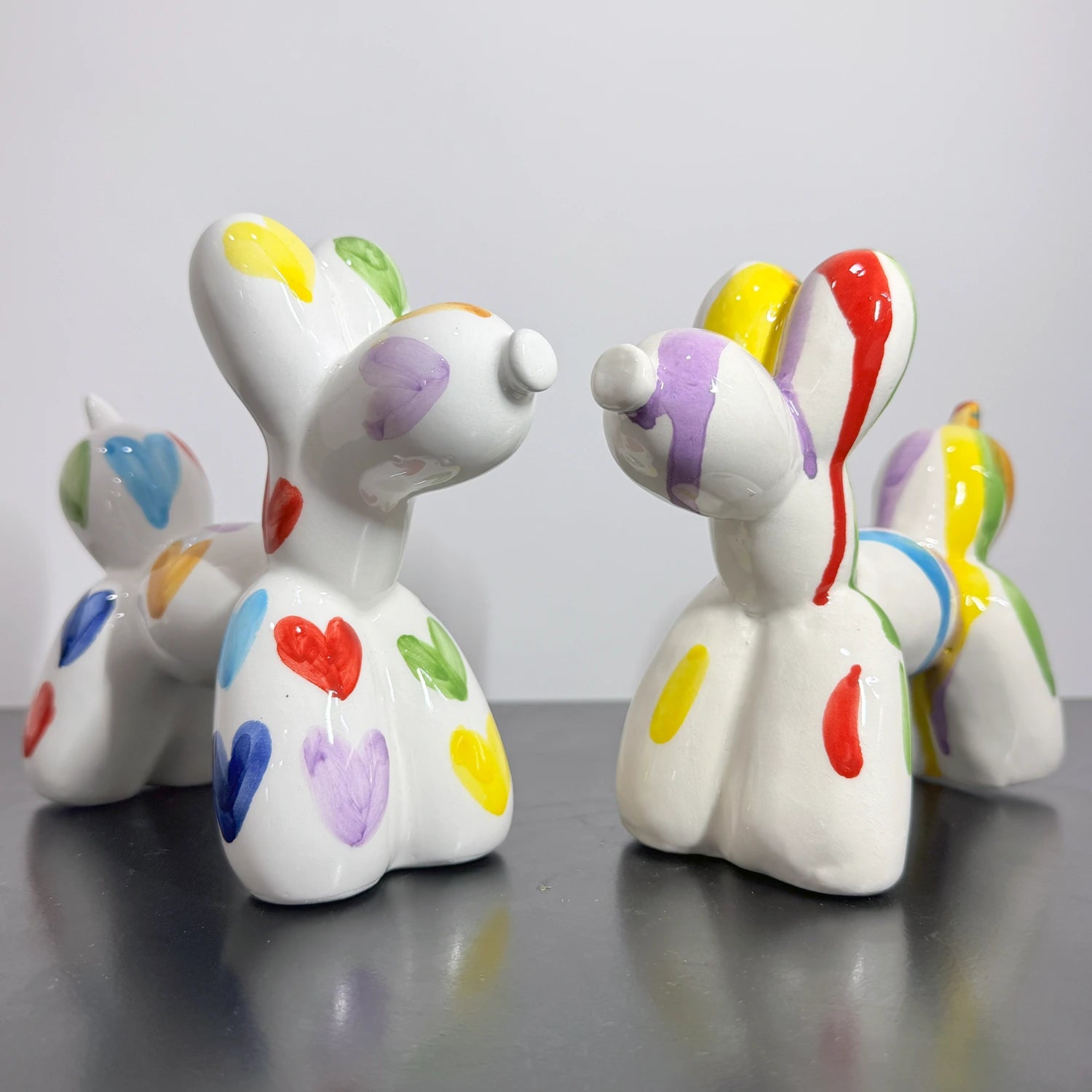 Cane Palloncino in Ceramica Multicolor Cuoricini – Il Tuo Amico Pop che Non Perde Pelo! - Mamma' Art