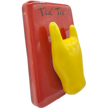 Mattonella "Tiè Tiè!" con Corna Gialle – Protezione col Sorriso! - Mamma' Art