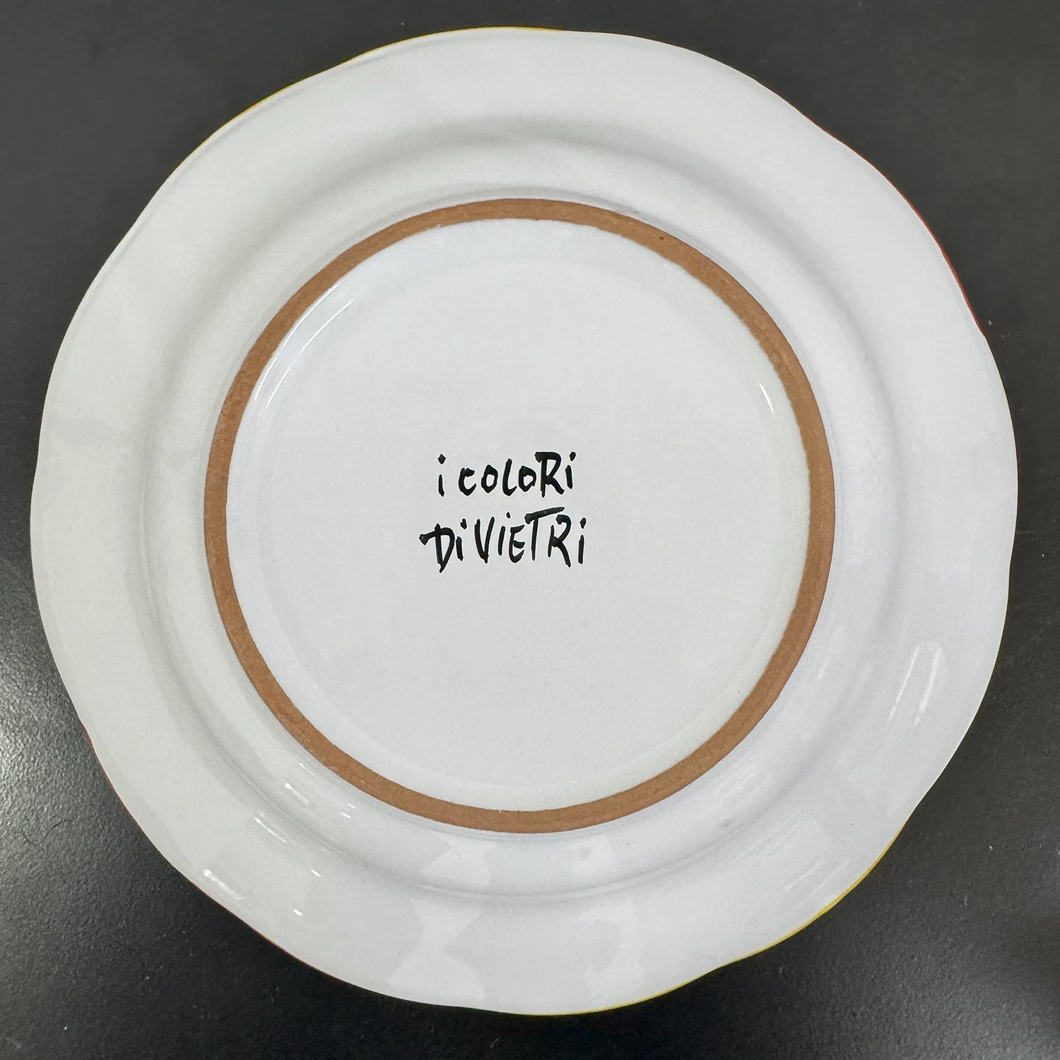 Piatto Fondo  – "IN AMORE VINCE CHI FRIGGE!" - Mamma' Art