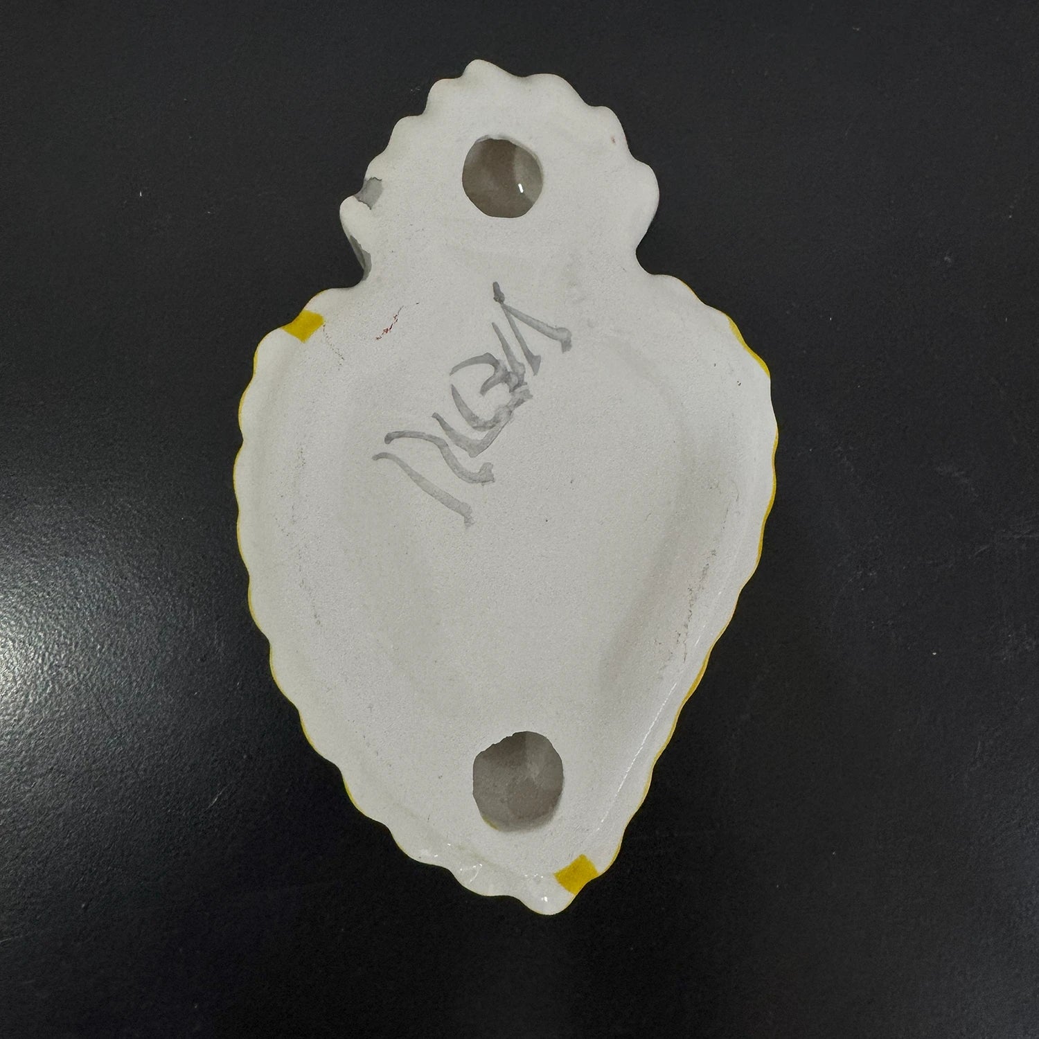 Sacro Cuore "Strisce Ribelli" – Quando l’Amore è in Bianco e Nero! - Mamma' Art